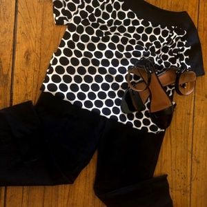 Women's Simply Vera Black Cropped Pants Size 8